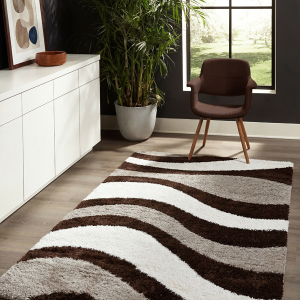 P22 Brown & Beige
